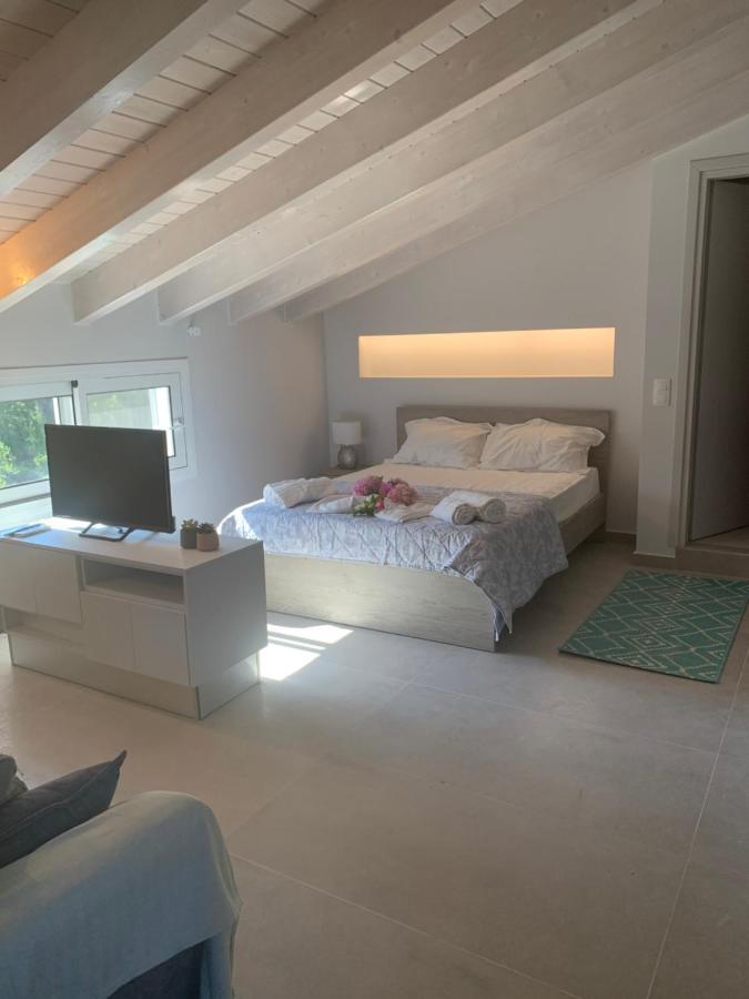 Terpsichore Boutique Bright New Sofita Studios And Appartment ดัสเซีย ภายนอก รูปภาพ