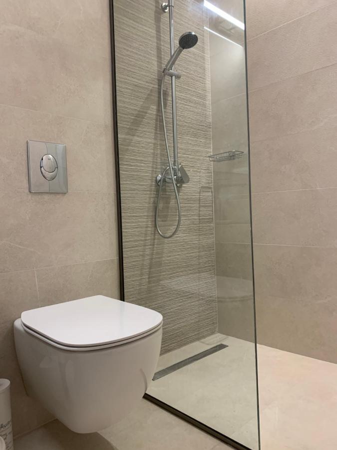 Terpsichore Boutique Bright New Sofita Studios And Appartment ดัสเซีย ภายนอก รูปภาพ